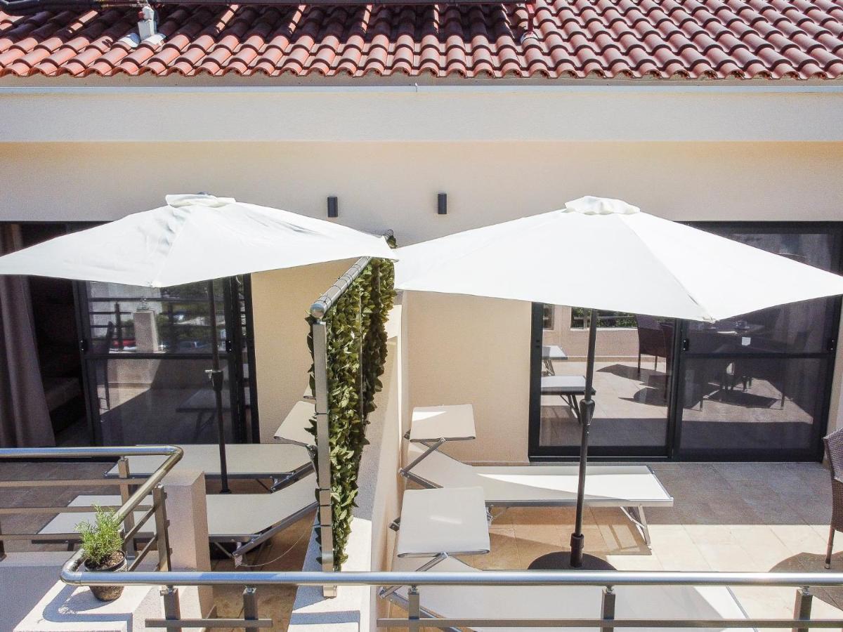 Square Point Apartments Котор Экстерьер фото