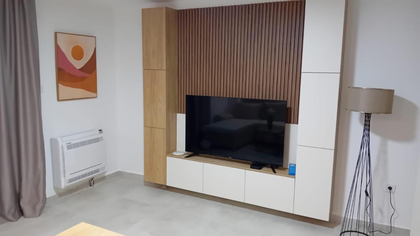 Square Point Apartments Котор Экстерьер фото
