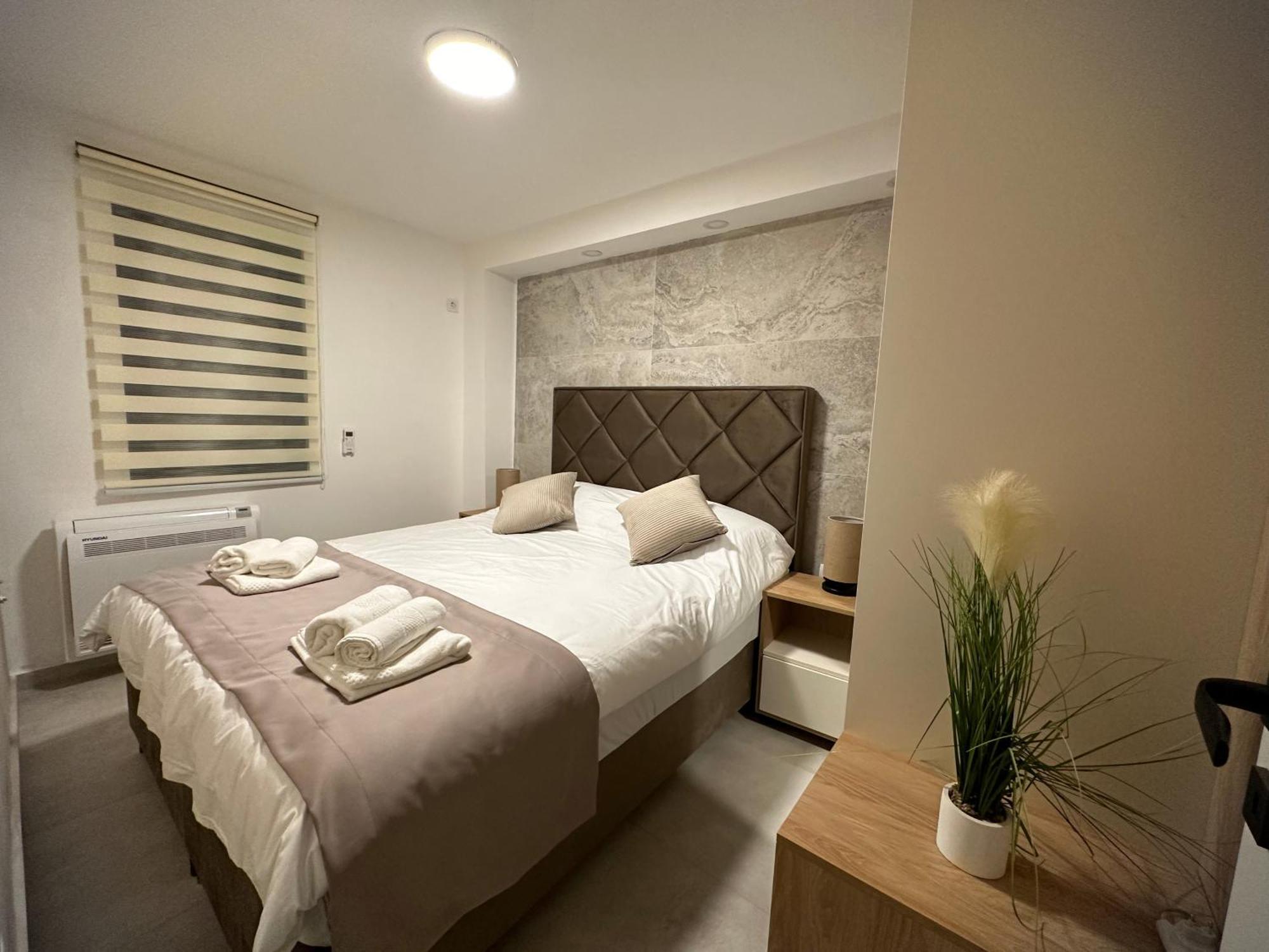 Square Point Apartments Котор Экстерьер фото