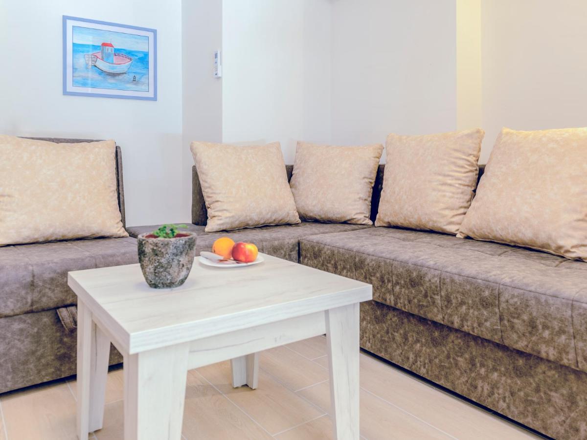 Square Point Apartments Котор Экстерьер фото
